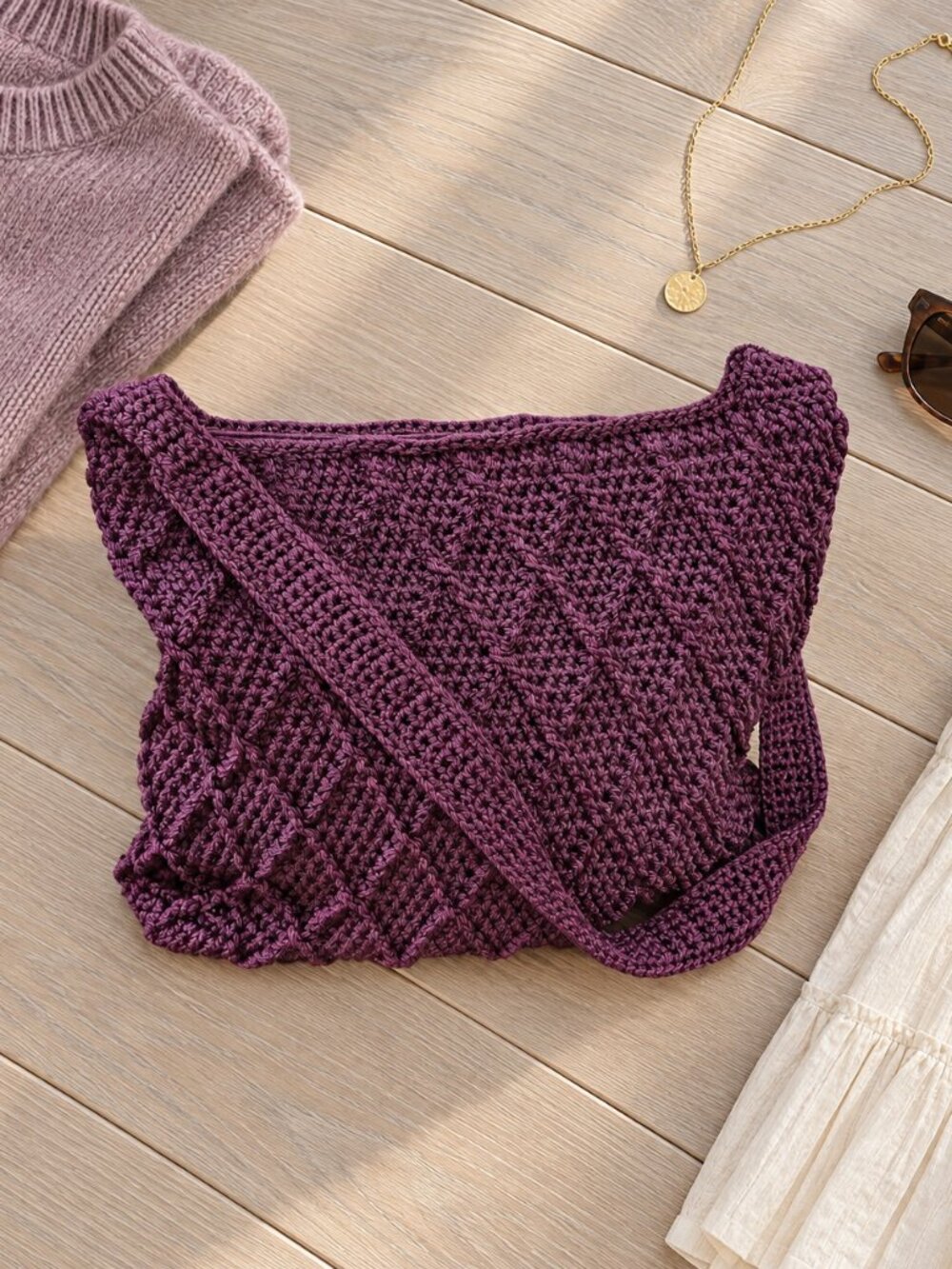 ✨The Sak Plum Purple Woven Crochet Diamond Hobo Crossbody Bag✨